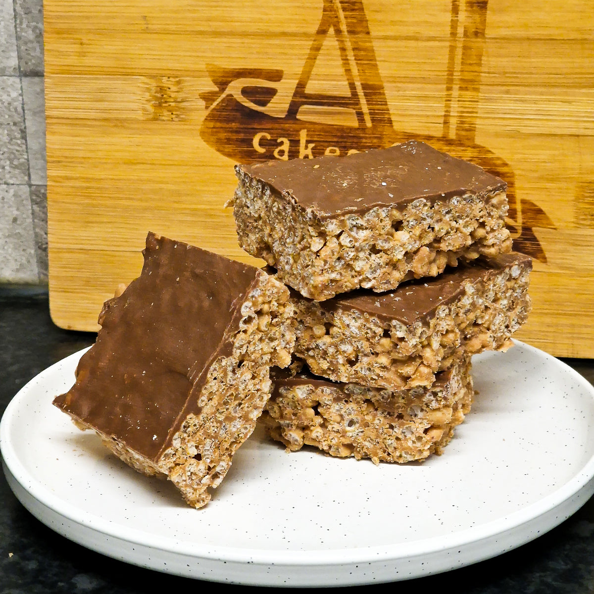 Mars Crispy – AJ Cakes & Co