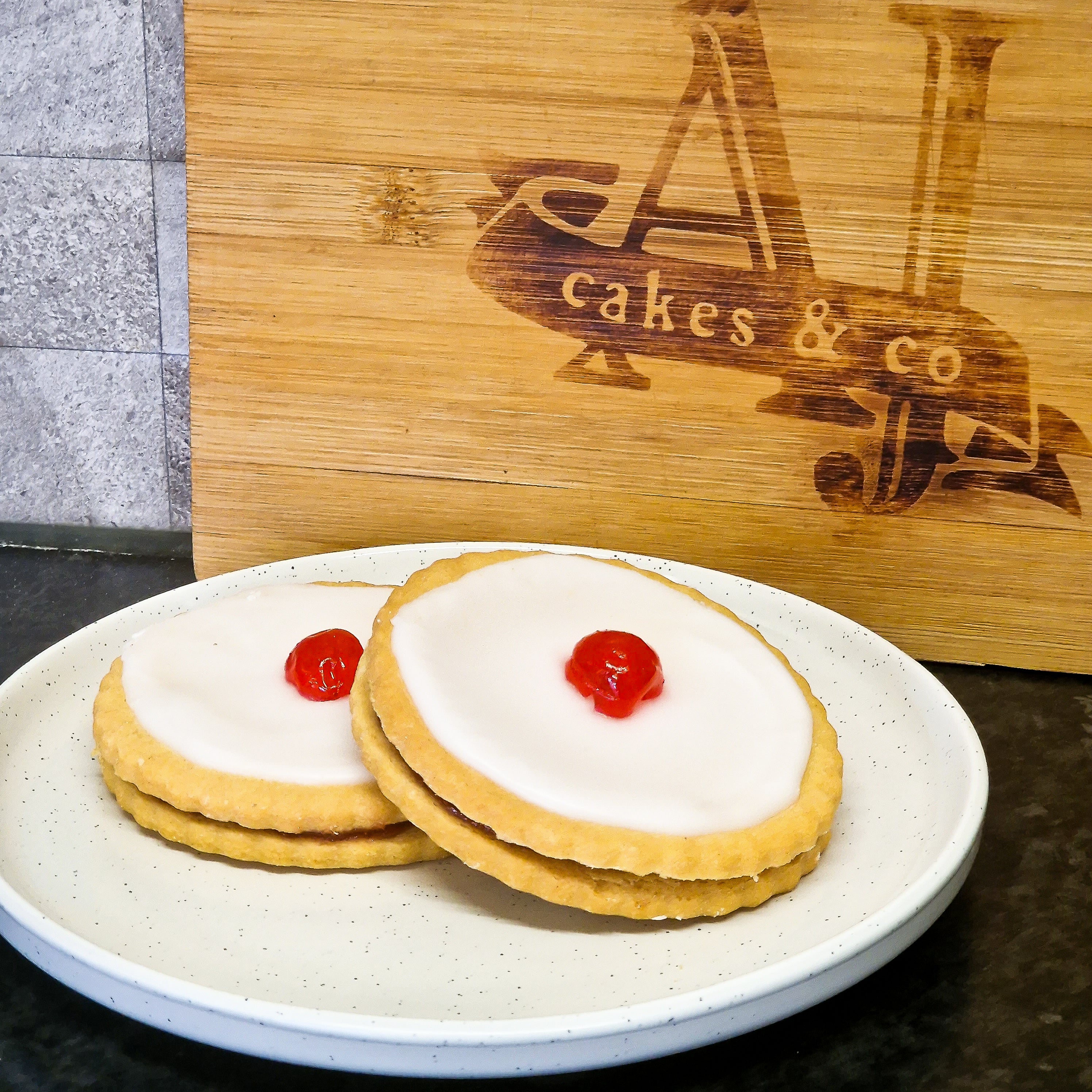 Classic Empire Biscuit